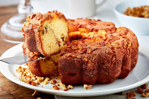 My Grandma's Cinammon Walnut Coffee Cake, 8" (Purchase in Store Only)