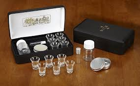 Last Supper Metal Hinged Portable Communion Set, Leather-Like Case