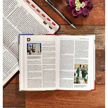 Ultimate Bible Dictionary: A Quick and Concise Guide