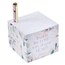 Trust in the Lord Purple Blooms Note Cube Block with a Pen – Proverbs 3:5